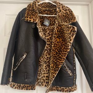Oversized Leopard Detail Jacket